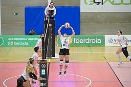 El Heidelberg Volkswagen saca músculo y se adelanta en la eliminatoria de cuartos de final