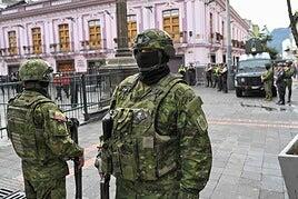 El toque de queda se va, pero la violencia sigue en Ecuador