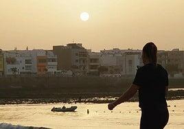 La Aemet y el Gobierno canario prevén fijar distintos niveles de aviso por calima