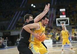 Pelos pide ayuda ante la crisis del Granca: «Necesitamos a la afición»