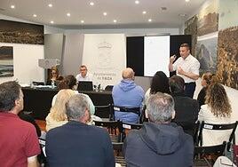 Vía civil en Yaiza para defender la parcela del recinto ferial de Uga