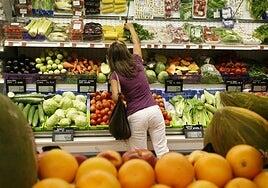Supermercados abiertos el viernes 3 de abril en Canarias: horario de Hiperdino, Mercadona, Spar, Aldi, Carrefour, Alcampo, Lidl