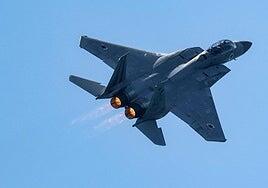 El Pentágono monta una arriesgada misión de rescate en Irán para salvar a su aviador