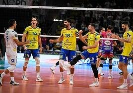 Tiempo de Play-Offs: El voleibol canario coloca a cinco clubes entre los 12 aspirantes a los dos títulos