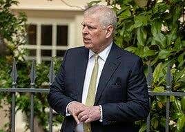 La agresión del príncipe Andrés que obligó a su padre a pedir perdón en su nombre