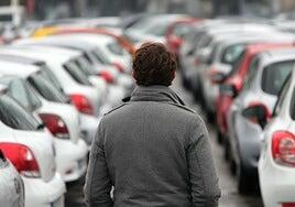 Utilitarios y económicos: así son los coches más vendidos en España