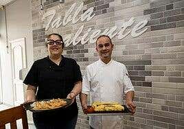 Flambeados, cocina en sala y recetas que no cambian, así es el restaurante Tabla Caliente