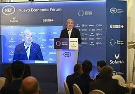 Clavijo defiende que es necesario llegar a acuerdos con PSOE y PP