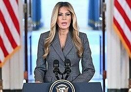 Melania Trump niega relación alguna con Epstein