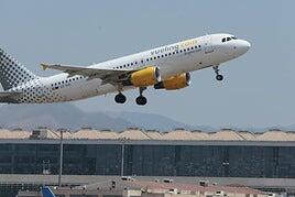 Los aeropuertos europeos disponen de reservas de queroseno para «seis semanas»