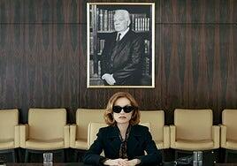 La multimillonaria y su protegido: cómo nos gustan los culebrones de ricos