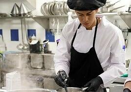 Gabriel Navarro, la joven promesa de la gastronomía: «Este premio me va a ayudar a no ponerme límites»