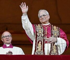 Intrigas, dólares y un tabú roto: lo que dicen las últimas revelaciones sobre la elección de León XIV