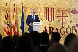 El PP extiende la prioridad nacional al pacto en Aragón mientras intenta embridar a Vox