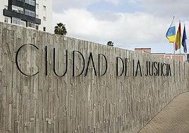 La Justicia frena el recurso contra el nombramiento del comisario jefe de la Policía Canaria, Antonio Almenara