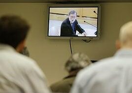 Rajoy niega una «operación política» contra Bárcenas y salvaguarda a Fernández Díaz