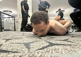 Así fue el momento de la detención del sospechoso de atentar contra Trump en la cena de corresponsales