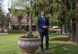 «PSOE y PP deberían pensar que el exceso de crispación es jugar con fuego y engordar a Vox»