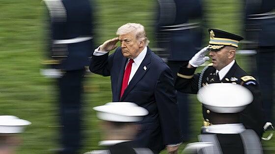 Trump trata de aprovechar el atentado para remontar en la elección de medio mandato