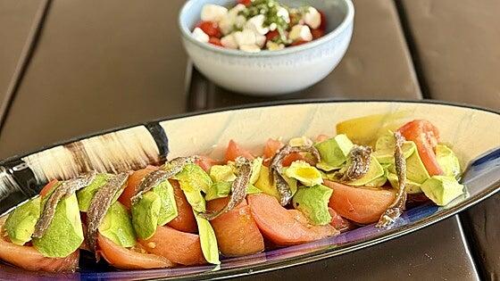 Dos formas de encurtir tomate que mejoran cualquier ensalada