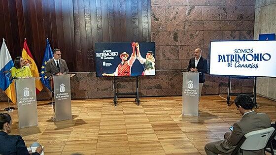El Gobierno presenta el programa de actos para el Día de Canarias