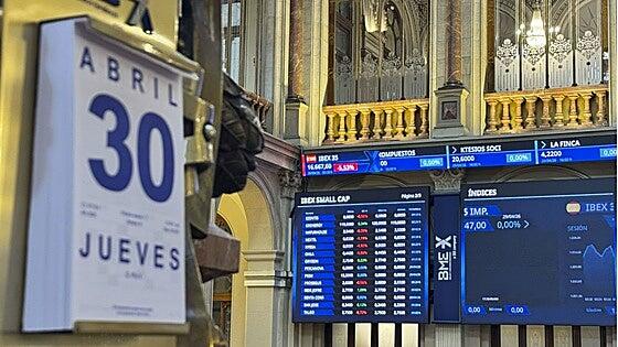 El petróleo frena su escalada y se aleja de los máximos de 2022