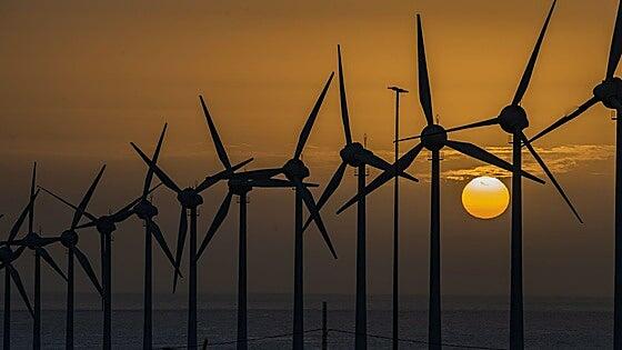 Canarias reduce sus emisiones de CO2 pero sigue a la cola del país en la descarbonización