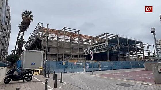 El Centro Insular de Deportes cumple un año de obras.