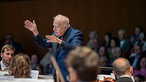Slatkin en la temporada de la OFGC