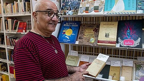 Los tesoros ocultos de la biblioteca de El Carrizal salen a la luz