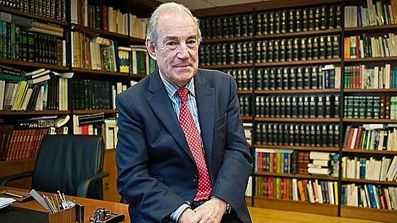 Muere Carlos Garaikoetxea, el primer lehendakari de la época moderna