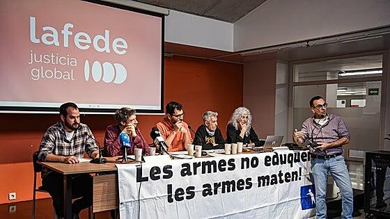 Mossos en los institutos, examen a Illa