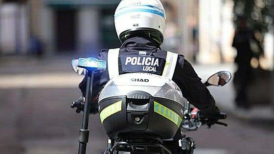 Tres detenidos por dar una paliza a una anciana en la calle y robarle joyas por valor de 16.000 euros en Palma