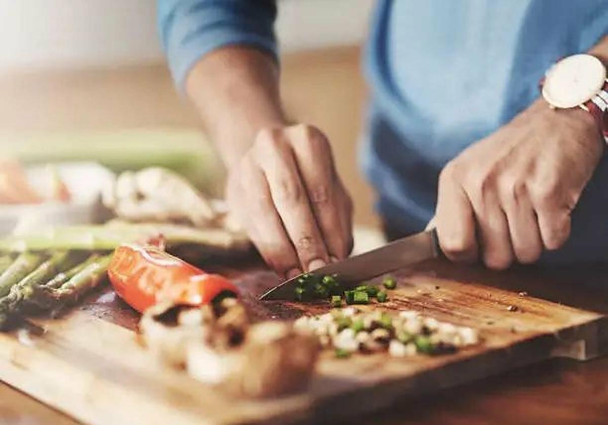 ¿Estas usando la tabla de cortar correcta? Claves y consejos para elejir sin equivocarse