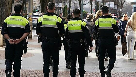 Detenido un policía municipal de Bilbao por agredir a su pareja
