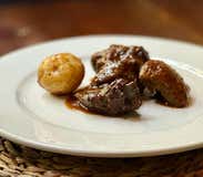 Los platos imprescindibles del restaurante Casa Montesdeoca en pleno corazón de Vegueta