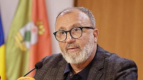 PP-AV lleva a Fiscalía y al contencioso la negativa del alcalde de Santa Lucía a pasar a no adscrito