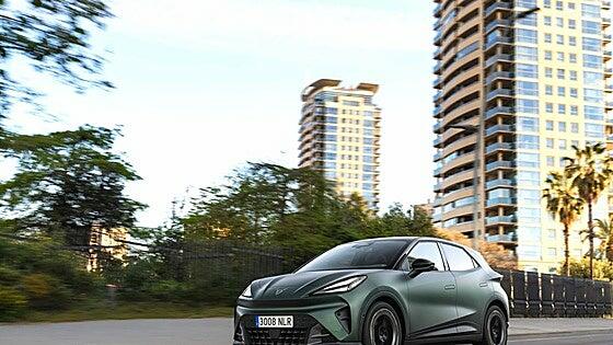 Probamos el Raval, el ágil utilitario eléctrico de Cupra que parte de 24.200 euros