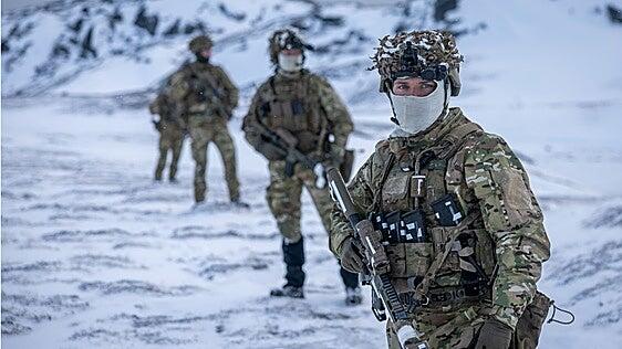 EE UU ultima la instalación de otras tres bases militares en Groenlandia