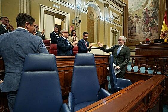 Clavijo acusa al Gobierno de Sánchez de «ocultar» que había contagiados en el Hondius
