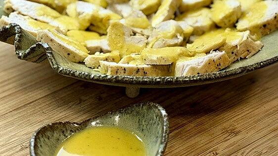 Romero, naranja, pollo y vermú para elaborar una receta única y deliciosa