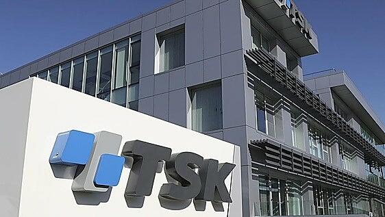 TSK debutará en Bolsa valorada en 580 millones tras fijar el precio en el máximo de la horquilla