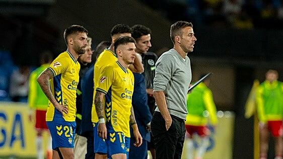 La UD, ante su mal de altura en Almería tras caer en Santander, Castellón, Málaga y Éibar