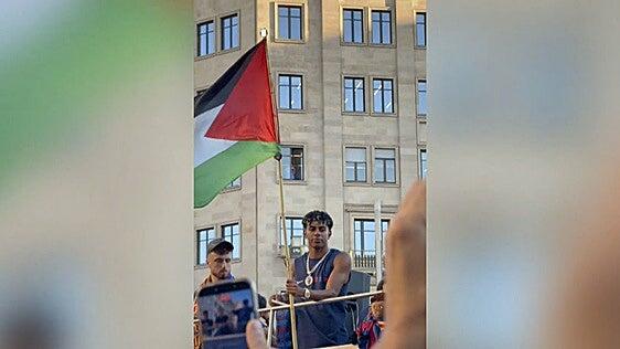 Israel carga contra Lamine Yamal por ondear una bandera palestina