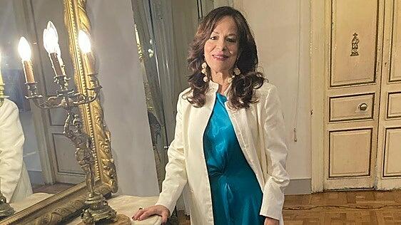 «Yo vivo la vida bien, no vivo como una monja para la música»