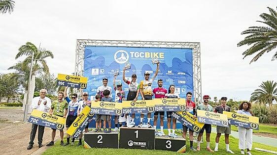 Tessa Kortekaas y Hans Becking reinan en la Fred. Olsen Express Transgrancanaria Bike 2026