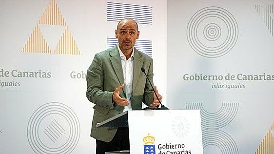 Canarias no mejora ni amplía el plan anticrisis y espera por el Estado
