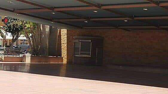 Agüimes ordena el desalojo forzoso del quiosco de la plaza Primero de Mayo