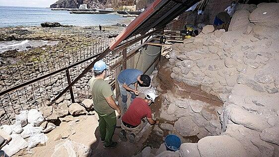 La dieta en 1.500 años de la Canarias aborigen: de lapas y burgaos a cebada y trigo