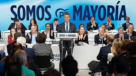 Feijóo reclama la dimisión de Sánchez por la investigación a Zapatero pero desecha la carta de la moción de censura